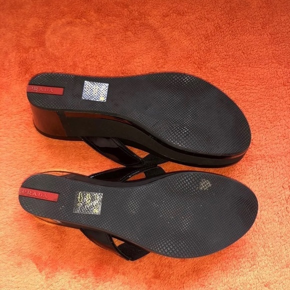PRADA LEATHER WEDGES - Picture 4 of 4